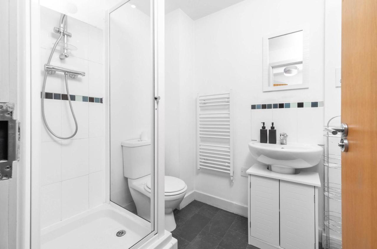 Beautiful Birmingham Central Spacious Apartment-Free Parking, Wifi, Contractors, Hs2, Bullring, Birmingham City Fc Εξωτερικό φωτογραφία