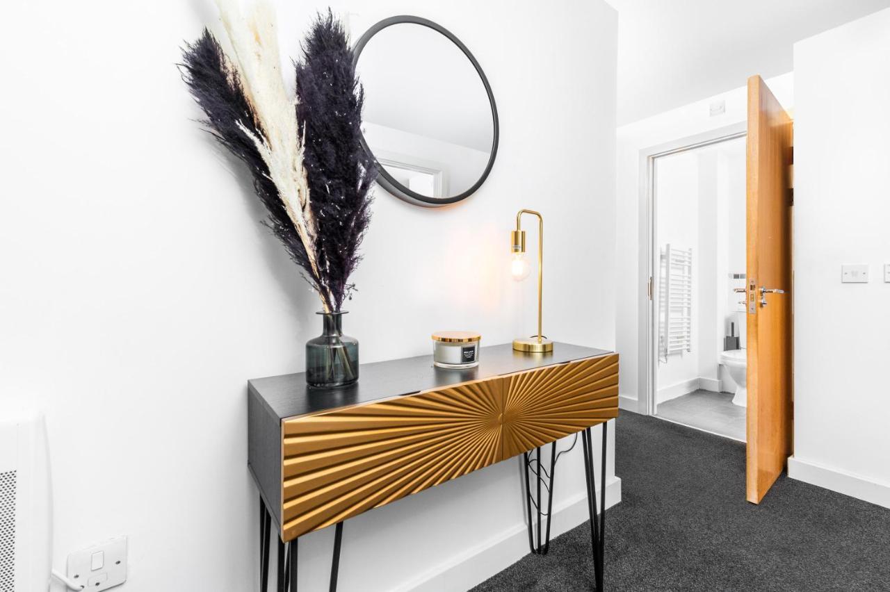 Beautiful Birmingham Central Spacious Apartment-Free Parking, Wifi, Contractors, Hs2, Bullring, Birmingham City Fc Εξωτερικό φωτογραφία